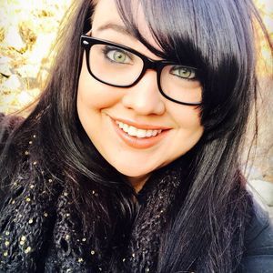 Meet your Posher, Danara